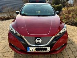 Rot Gebraucht 2019 Nissan Leaf N-Connecta Kleinwagen | 12.950 € (Fairer Preis)