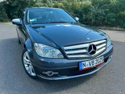 Blau Gebraucht 2008 Mercedes C220 Avantgarde Limousine | 11.999 €