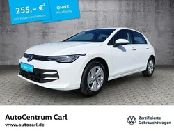 Weiß Gebraucht 2024 VW Golf VIII Life Limousine | 22.780 € (Guter Preis)