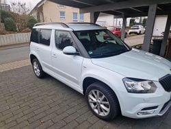 Weiß Gebraucht 2016 Skoda Yeti Joy SUV | 9.500 € (Superpreis)