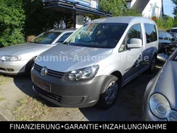 Silber Gebraucht 2014 VW Caddy Trendline Van / Kleinbus | 18.499 €