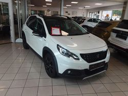 Weiß Gebraucht 2019 Peugeot 2008 Allure SUV | 13.990 € (Fairer Preis)