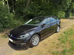 Schwarz Gebraucht 2019 VW Golf VII Comfortline Kombi | 15.900 € (Guter Preis)