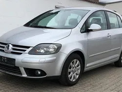 Silber Gebraucht 2005 VW Golf Plus Comfortline Van / Kleinbus | 3.990 € (Fairer Preis)