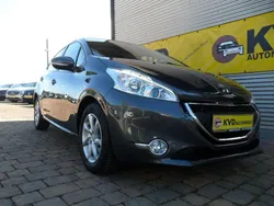 Grau Gebraucht 2014 Peugeot 208 Active Kleinwagen | 5.999 € (Fairer Preis)