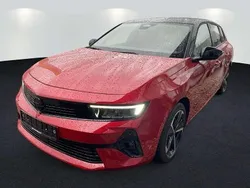 Lackierung peperoncino red/typ Gebraucht 2024 Opel Astra GS Line Kombi | 25.990 € (Guter Preis)