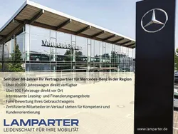 Grau Gebraucht 2022 Mercedes V300 AMG Van / Kleinbus | 64.980 € (Etwas zu teuer)