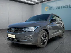 Grau Gebraucht 2023 VW Tiguan SUV | 34.099 € (Guter Preis)