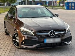Braun Gebraucht 2018 Mercedes CLA220 Shooting Brake AMG line Kombi | 15.500 € (Guter Preis)
