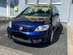 Blau Gebraucht 2009 VW Golf Plus Cross Trendline Van / Kleinbus | 5.800 € (Etwas zu teuer)