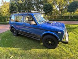 Blau Gebraucht 2017 Lada niva SUV | 15.000 € (Etwas zu teuer)