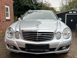 Silber Gebraucht 2007 Mercedes E320 Elegance Kombi | 15.000 €