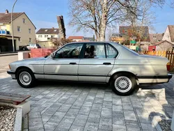 Beige Gebraucht 1989 BMW 730 Limousine | 5.900 €
