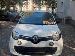 Weiß Gebraucht 2017 Renault Twingo Kleinwagen | 3.699 €
