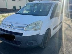 Schwarz Gebraucht 2009 Citroën Berlingo Van / Kleinbus | 2.200 € (Guter Preis)