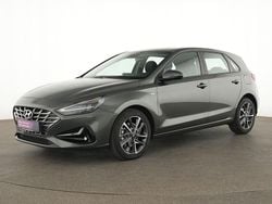 Grau Gebraucht 2023 Hyundai i30 Trend Kleinwagen | 20.998 € (Guter Preis)