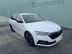 Weiß Gebraucht 2024 Skoda Octavia SportLine Kombi | 31.640 € (Fairer Preis)