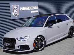 Grau Gebraucht 2019 Audi RS3 Sport Limousine | 45.990 € (Etwas zu teuer)