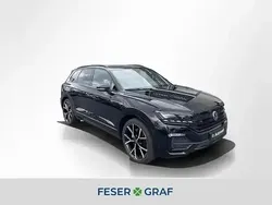 Deep black perleffekt Gebraucht 2022 VW Touareg R-line SUV | 49.490 € (Fairer Preis)