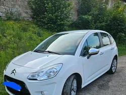 Weiß Gebraucht 2013 Citroën C3 Kleinwagen | 4.800 €