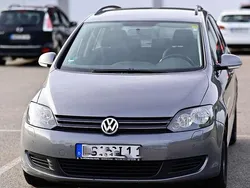 Grau Gebraucht 2009 VW Golf Plus Cross Comfortline Van / Kleinbus | 5.400 € (Guter Preis)