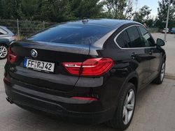 Braun Gebraucht 2016 BMW X4 SUV | 15.800 € (Fairer Preis)