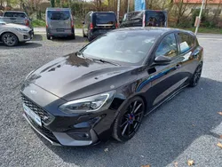 Schwarz Gebraucht 2020 Ford Focus ST Limousine | 22.490 € (Fairer Preis)