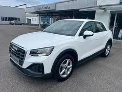 Weiß Gebraucht 2023 Audi Q2 SUV | 22.880 € (Guter Preis)