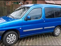 Blau Gebraucht 2000 Citroën Berlingo Van / Kleinbus | 3.800 € (Teuer)