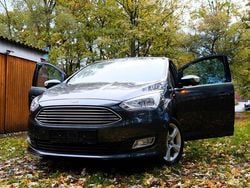 Grau Gebraucht 2017 Ford C-MAX Titanium Van / Kleinbus | 10.400 € (Guter Preis)
