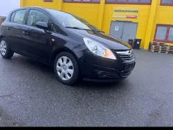 Schwarz Gebraucht 2010 Opel Corsa Kleinwagen | 2.100 € (Guter Preis)