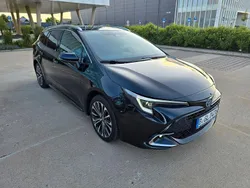 Schwarz Gebraucht 2023 Toyota Corolla Team Limousine | 27.990 € (Fairer Preis)