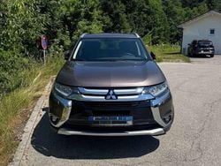 Braun Gebraucht 2018 Mitsubishi Outlander Edition SUV | 18.500 € (Fairer Preis)
