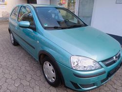 Grün Gebraucht 2004 Opel Corsa Kleinwagen | 1.800 €