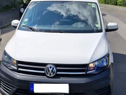 Weiß Gebraucht 2018 VW Caddy Family Van / Kleinbus | 18.000 € (Etwas zu teuer)
