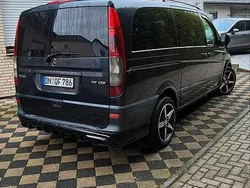 Schwarz Gebraucht 2005 Mercedes Vito Van / Kleinbus | 9.000 €