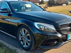 Schwarz Gebraucht 2015 Mercedes C220 Avantgarde Kombi | 10.300 € (Superpreis)