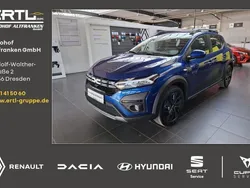 Andere farbe Gebraucht 2022 Dacia Sandero Expression Kleinwagen | 19.540 € (Teuer)