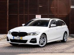 Weiß Gebraucht 2021 BMW 330e M Sport Kombi | 21.900 € (Fairer Preis)