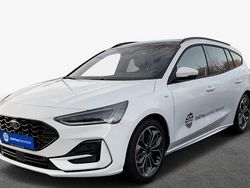 Weiß Gebraucht 2023 Ford Focus ST-Line X Kombi | 21.903 € (Fairer Preis)