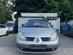 Silber Gebraucht 2005 Renault Scénic II Dynamique Van / Kleinbus | 1.990 € (Guter Preis)