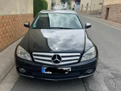 Schwarz Gebraucht 2009 Mercedes C220 Limousine | 5.500 €