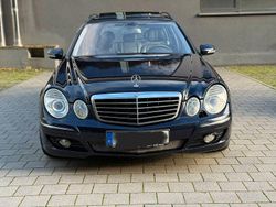 Blau Gebraucht 2007 Mercedes E500 Avantgarde Kombi | 4.900 € (Superpreis)