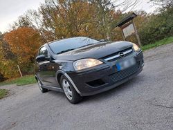 Schwarz Gebraucht 2005 Opel Corsa Kleinwagen | 1.400 € (Teuer)
