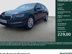 Schwarz Gebraucht 2024 Skoda Octavia Selection Kombi | 29.930 € (Fairer Preis)