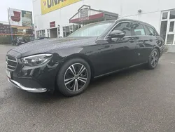 Schwarz Gebraucht 2021 Mercedes E220 Limousine | 28.590 € (Guter Preis)