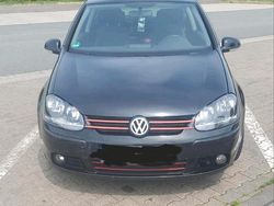 Schwarz Gebraucht 2005 VW Golf V Kleinwagen | 3.200 € (Fairer Preis)