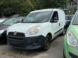 Weiß Gebraucht 2015 Fiat Doblò Van / Kleinbus | 4.800 € (Fairer Preis)