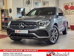 Grau Gebraucht 2020 Mercedes GLC200 AMG SUV | 38.990 € (Fairer Preis)
