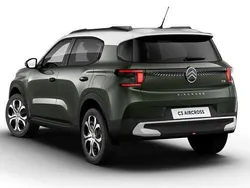 Montana grün metallic / dach in montana grün metallic / dach in Neu 2025 Citroën C3 Aircross SUV | 20.838 € (Fairer Preis)